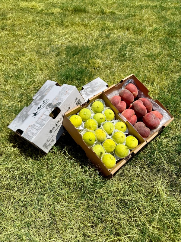Natürel Aydın İnciri - Yassı Şeftali (~1,7 KG + 2 KG)